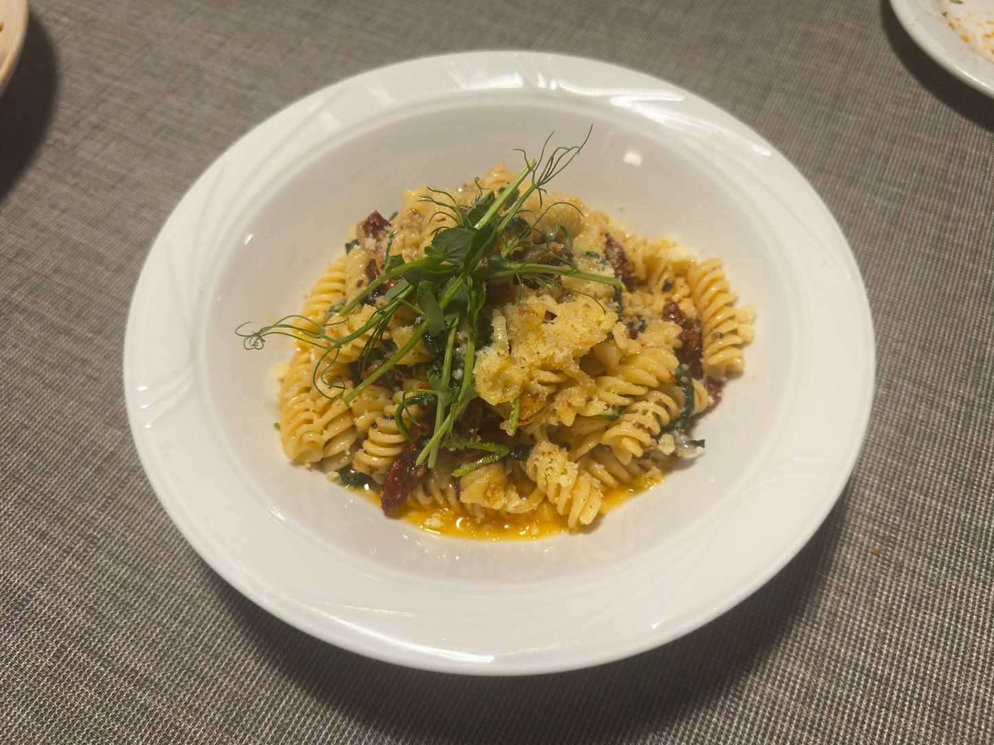 Makaron z suszonymi pomidorami